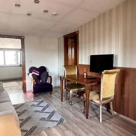 Taksim White Family 公寓式酒店 伊斯坦布尔