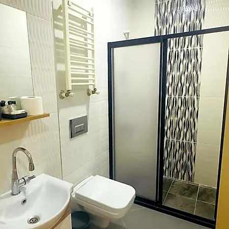 Taksim White Family Appart hôtel 4*