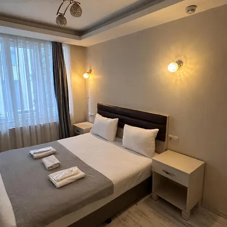 Taksim White Family Appart hôtel 4*