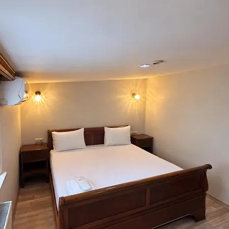 Taksim White Family Appart hôtel 4*