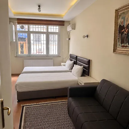 Taksim White Family 4*