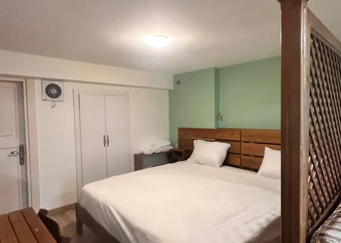 Taksim White Family Стамбул