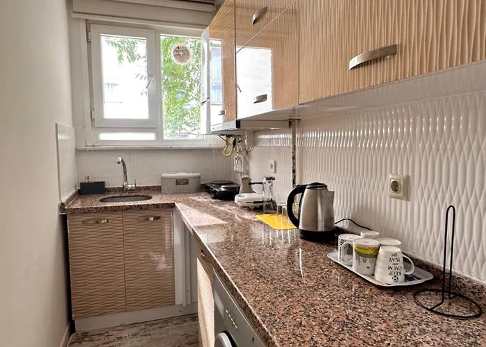 Апарт-отель Taksim White Family Стамбул