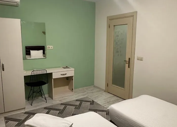 Taksim White Family 4*