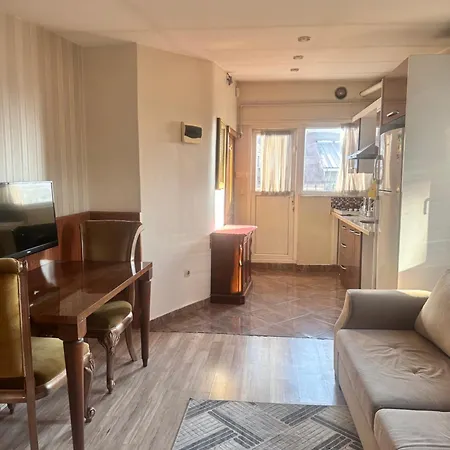 Taksim White Family 4* Istanboel