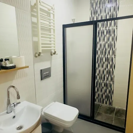 Apart Otel Taksim White Family 4*